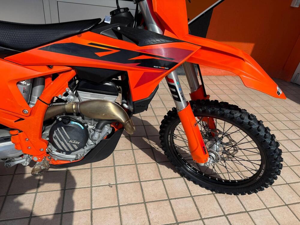 KTM 250 SX-F (2025) (4)