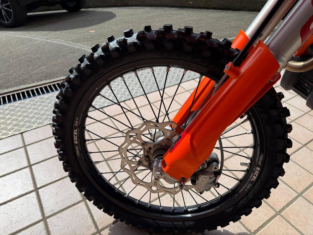KTM 250 SX-F (2025) (7)