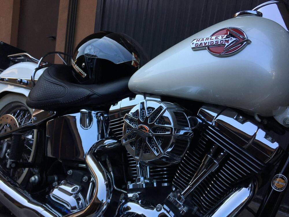 Harley-Davidson 1584 Deluxe (2007 - 08) - FLSTN