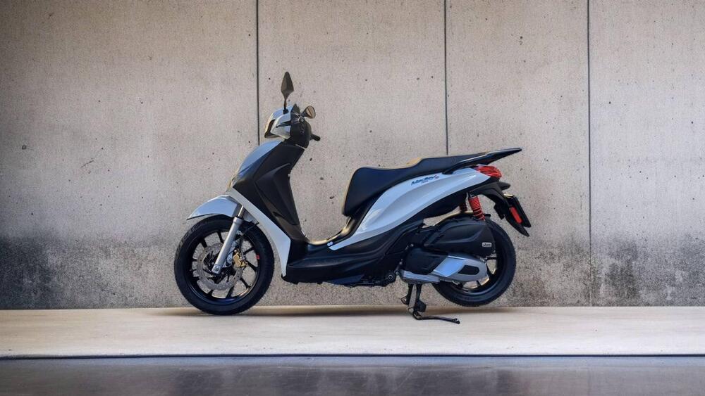 Piaggio Medley 150 S ABS (2021 - 25) (2)