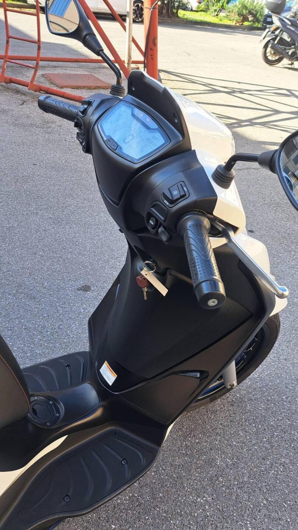 Piaggio Medley 150 S ABS (2021 - 25) (5)