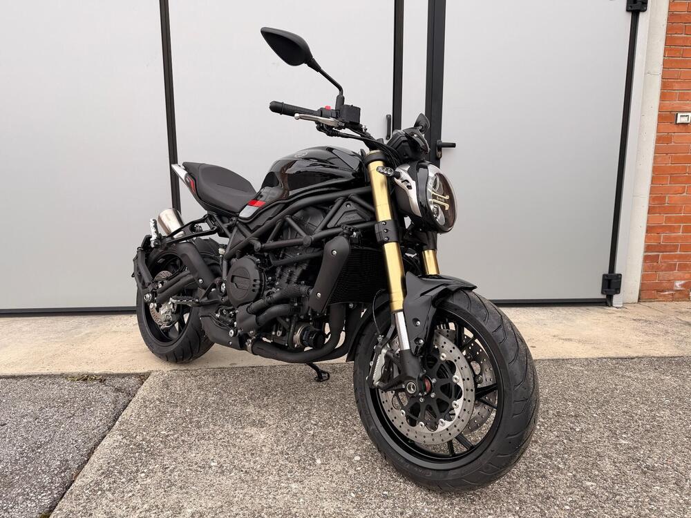 Benelli 752 S (2022 - 25) (2)