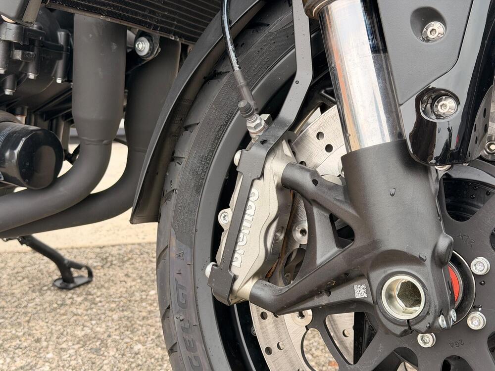 Benelli 752 S (2022 - 25) (9)