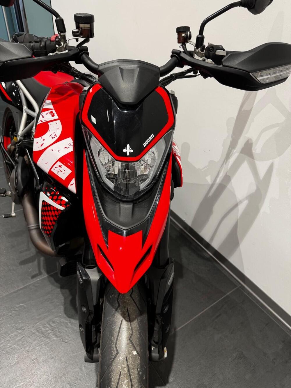 Ducati Hypermotard 950 RVE (2022 - 25) (11)