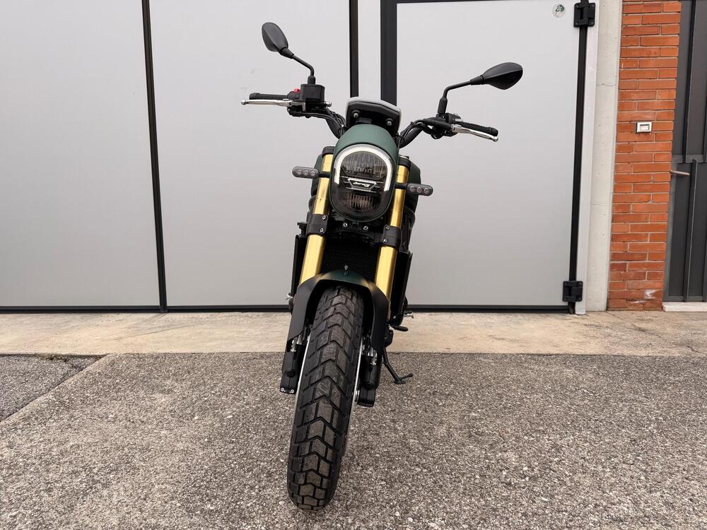 Benelli Leoncino 800 (2022 - 26) (2)