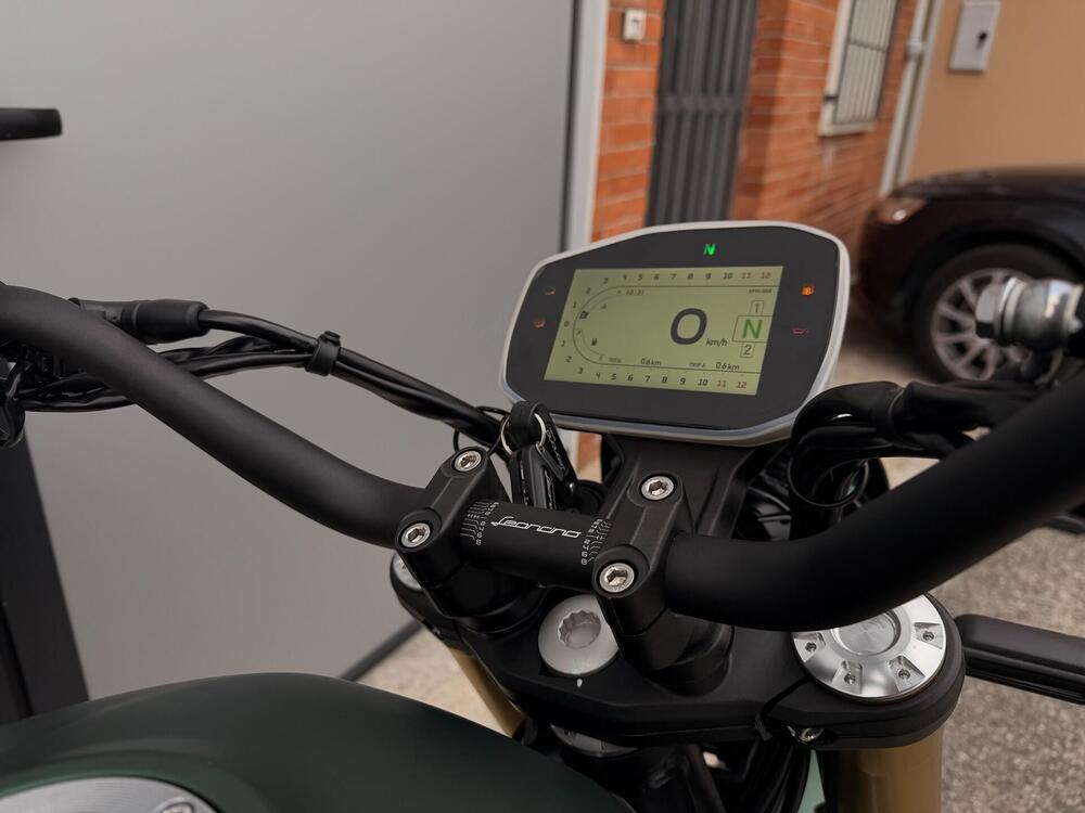 Benelli Leoncino 800 (2022 - 26) (10)