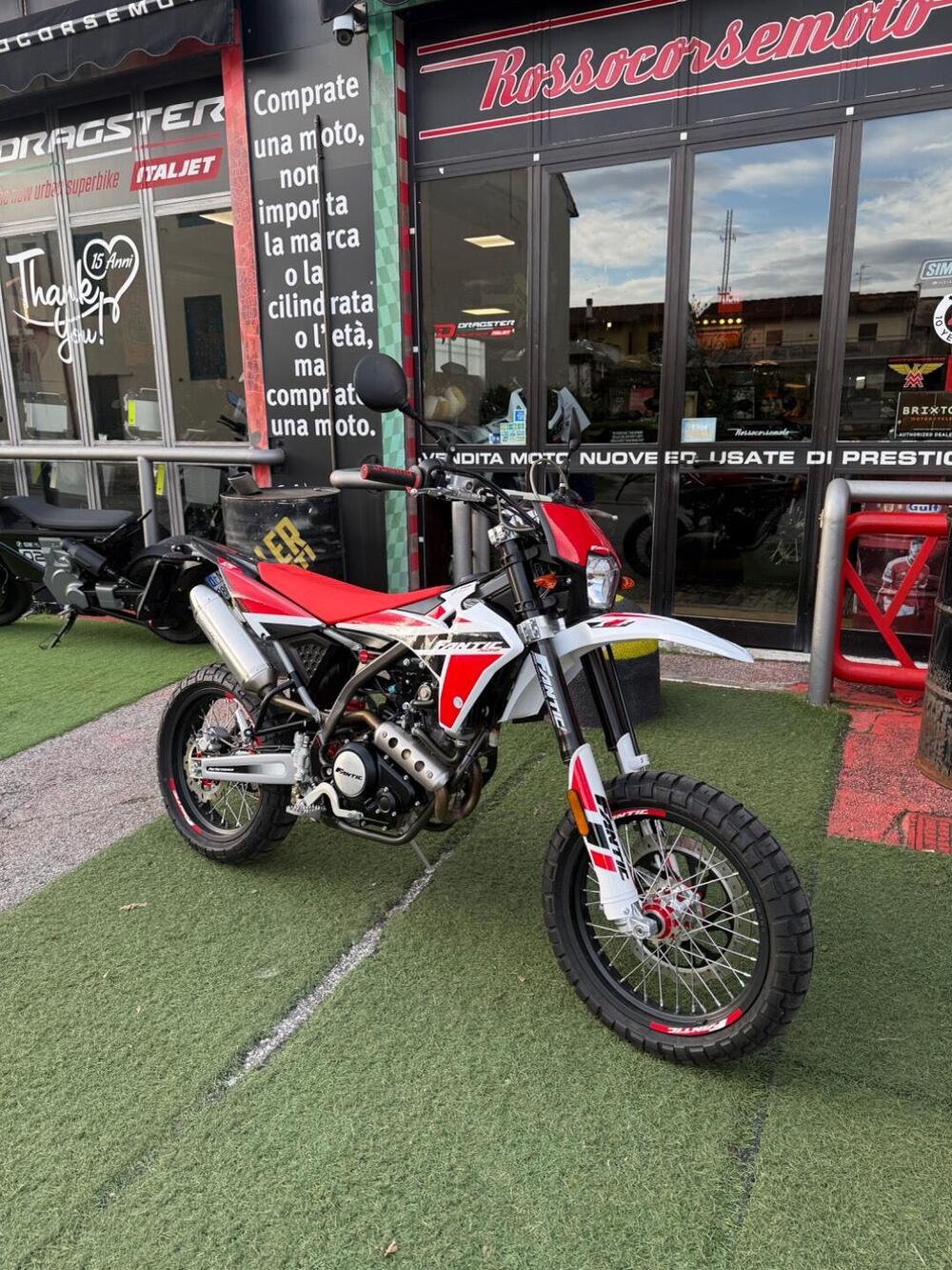 Fantic Motor XMF 125 Motard Performance 4t (2021 - 22) (2)