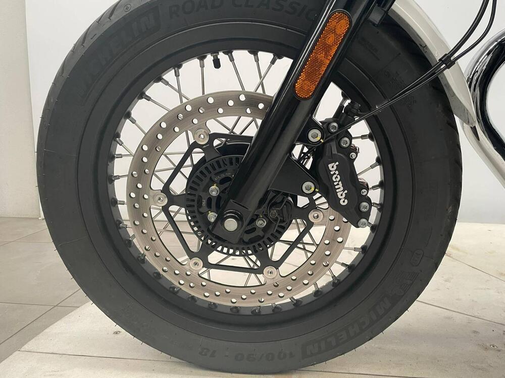 Moto Guzzi V7 850 Stone Special Abs (2021) (2)