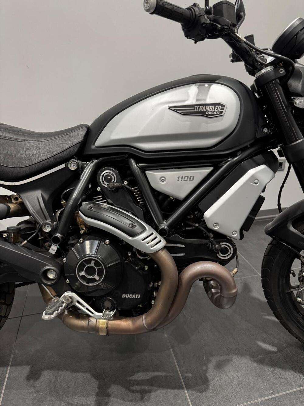Ducati Scrambler 1100 Dark Pro (2020 - 24) (19)
