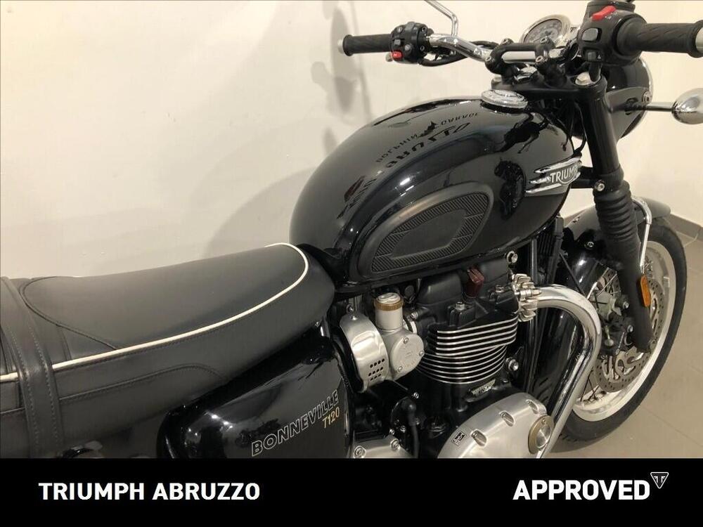 Triumph Bonneville T120 (2021 - 25) (14)