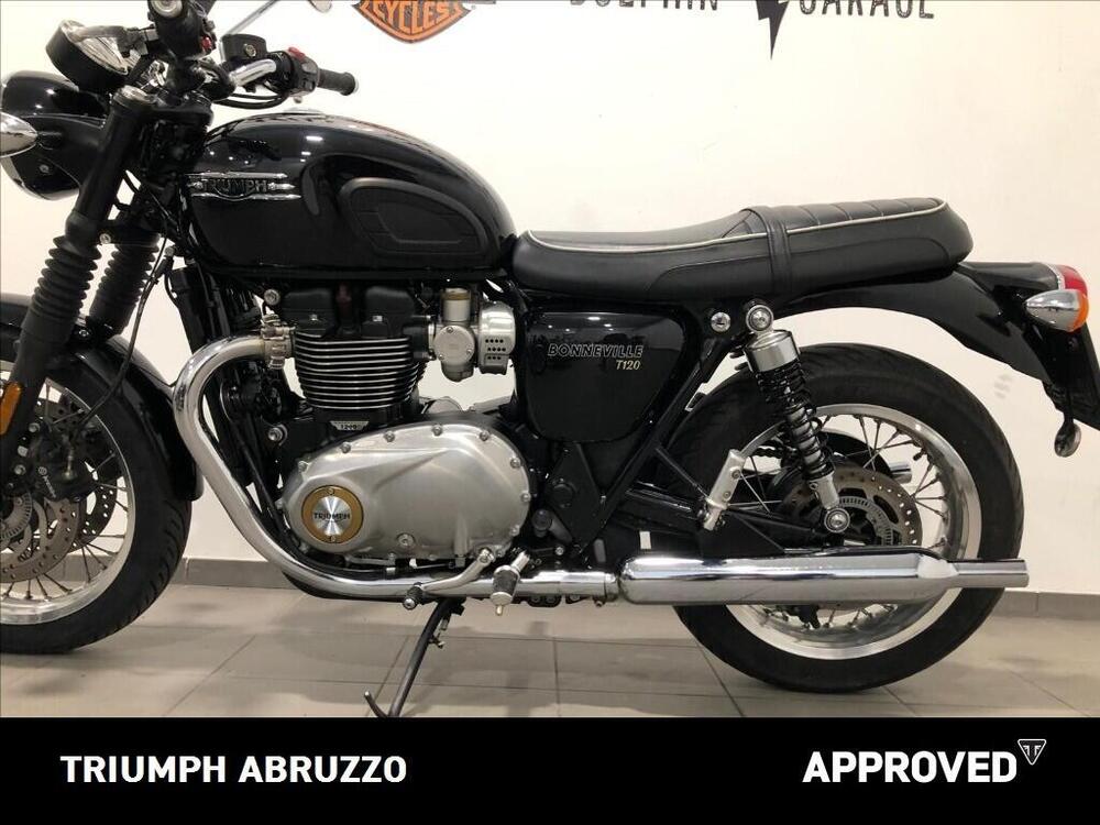 Triumph Bonneville T120 (2021 - 25) (6)