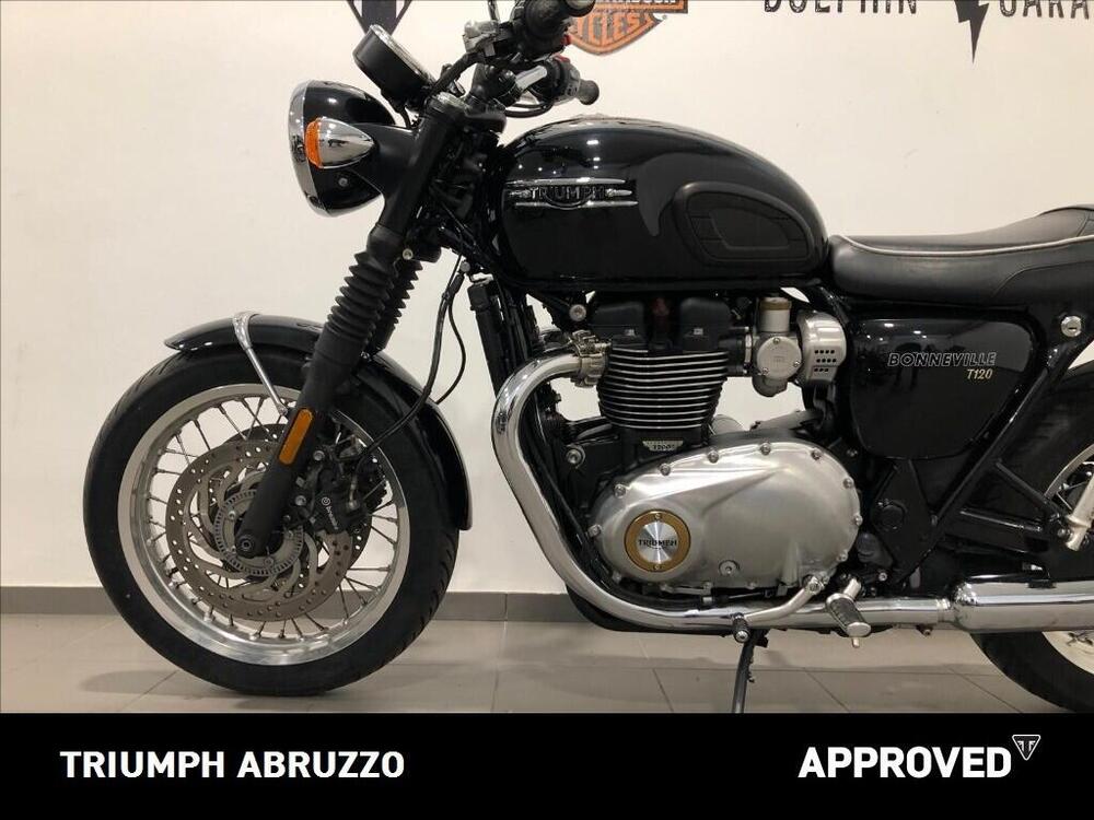 Triumph Bonneville T120 (2021 - 25) (3)