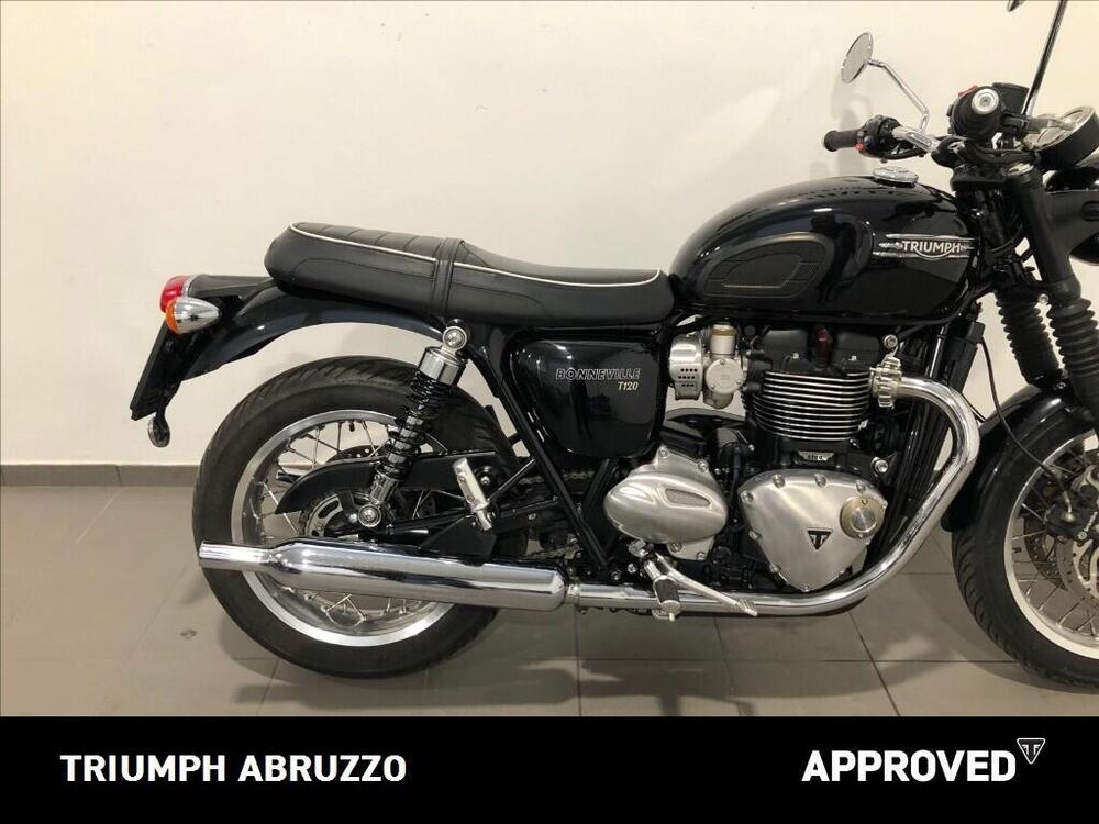 Triumph Bonneville T120 (2021 - 25) (17)