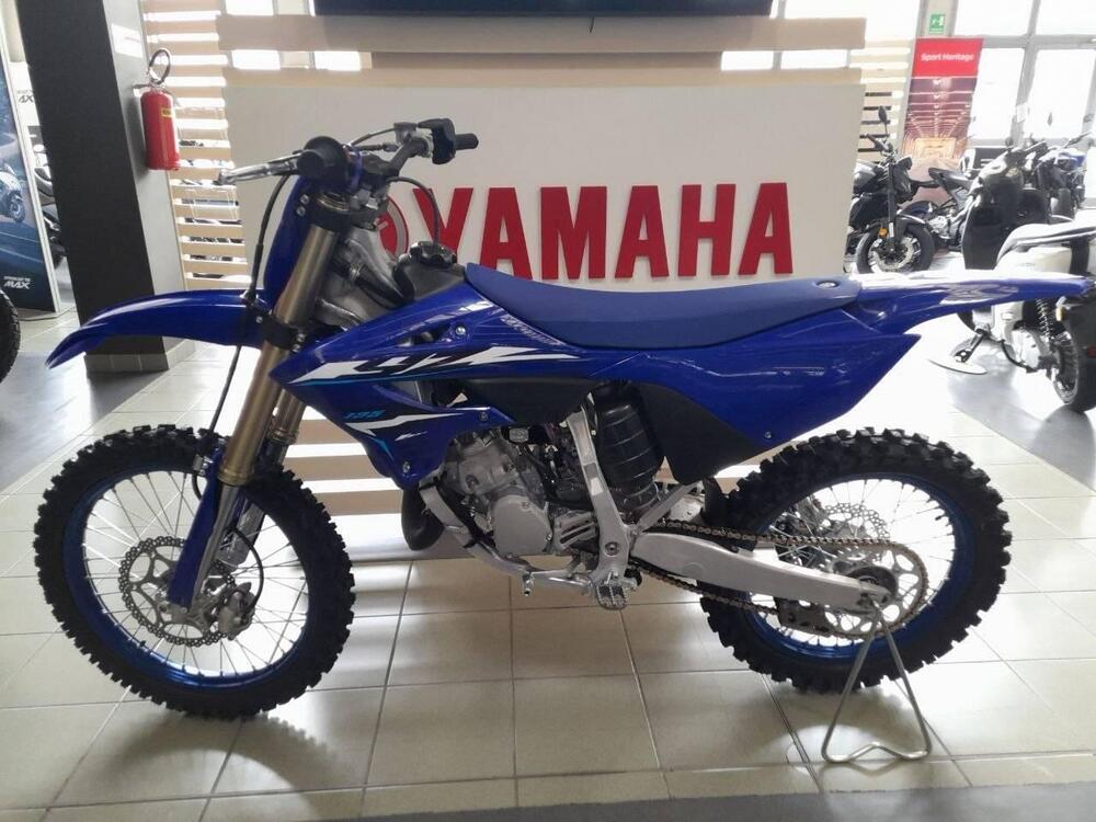Yamaha YZ 125 (2026) (2)