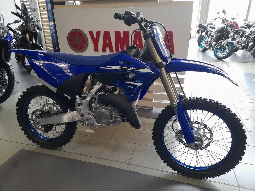 Yamaha YZ 125 (2026) (4)