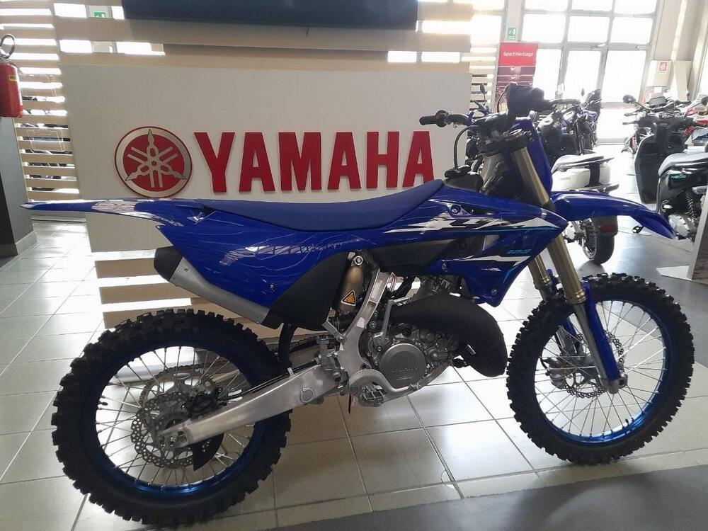 Yamaha YZ 125 (2026) (5)