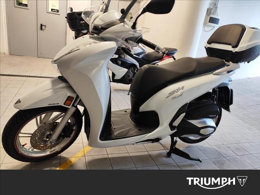 Honda SH 350 (2021 - 24) (2)