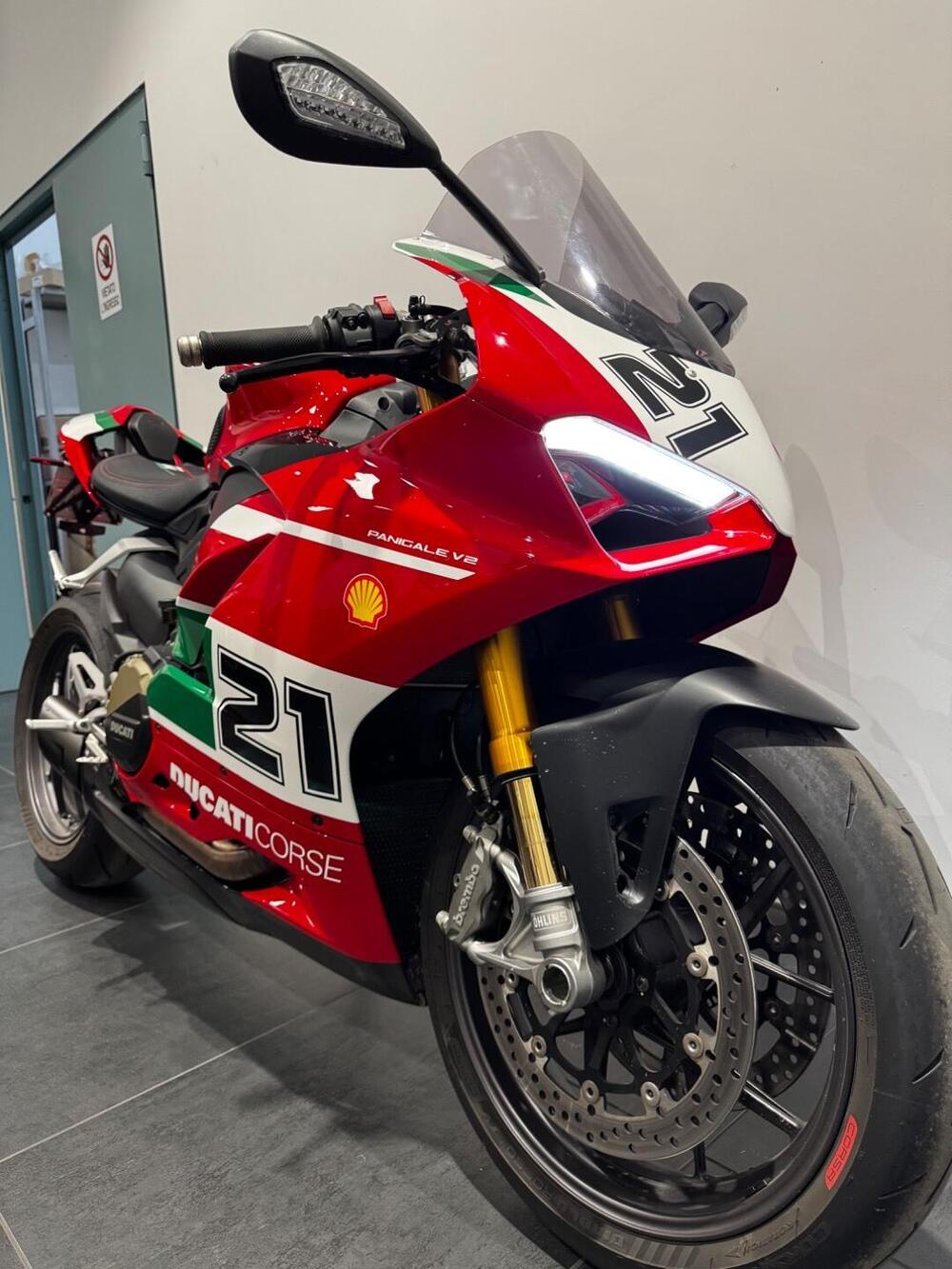 Ducati Panigale V2 Bayliss 1st Championship 20th Anniversary (2021 - 24) (3)