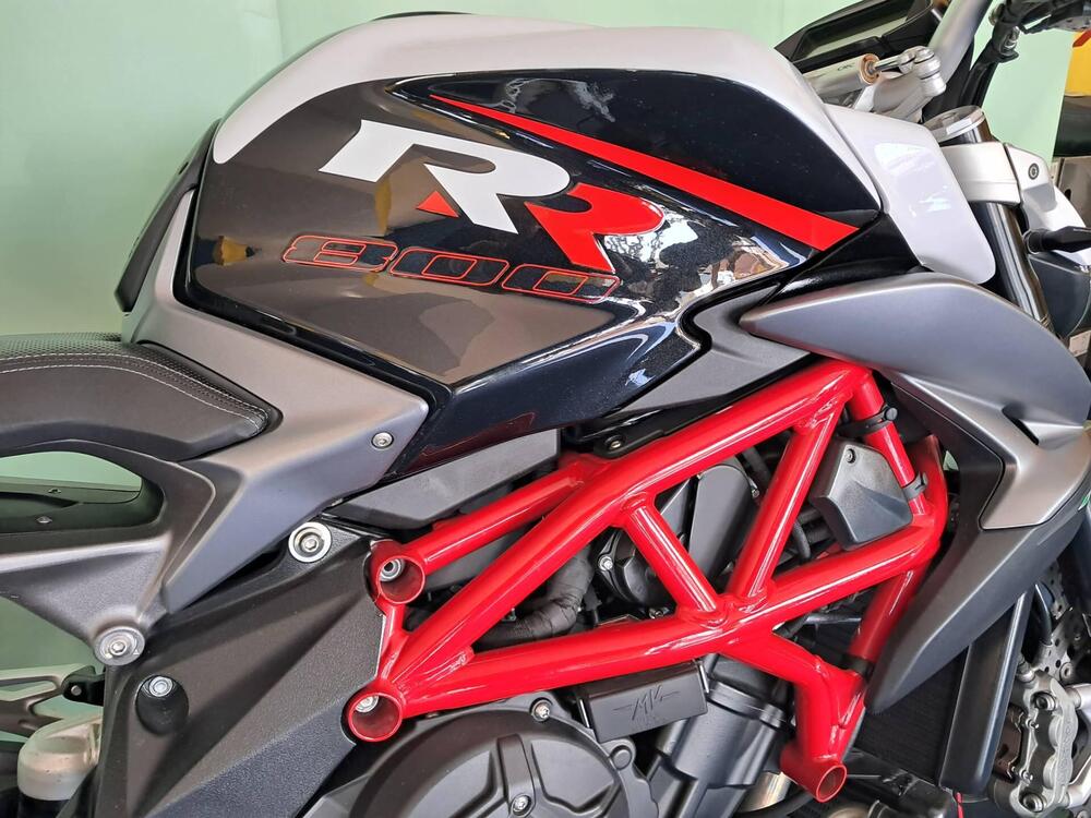 MV Agusta Brutale 800 RR (2017 - 20) (2)