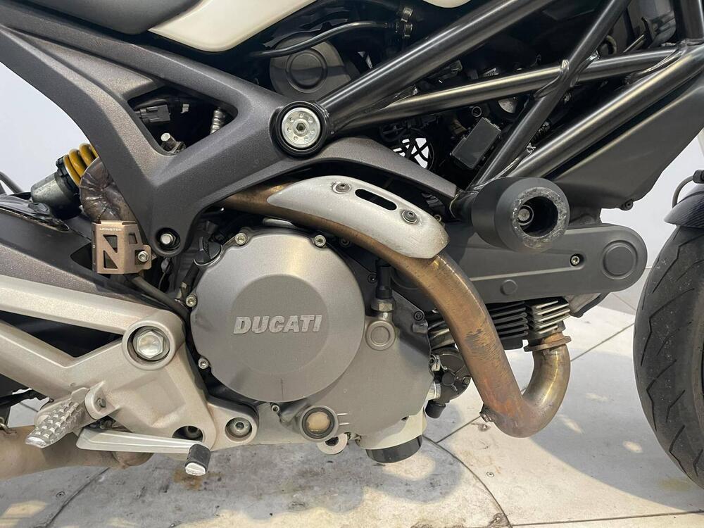 Ducati Monster 696 (2008 - 13) (4)
