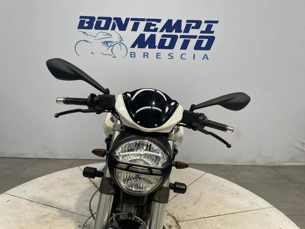 Ducati Monster 696 (2008 - 13) (6)