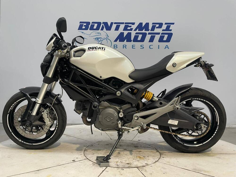 Ducati Monster 696 (2008 - 13) (16)