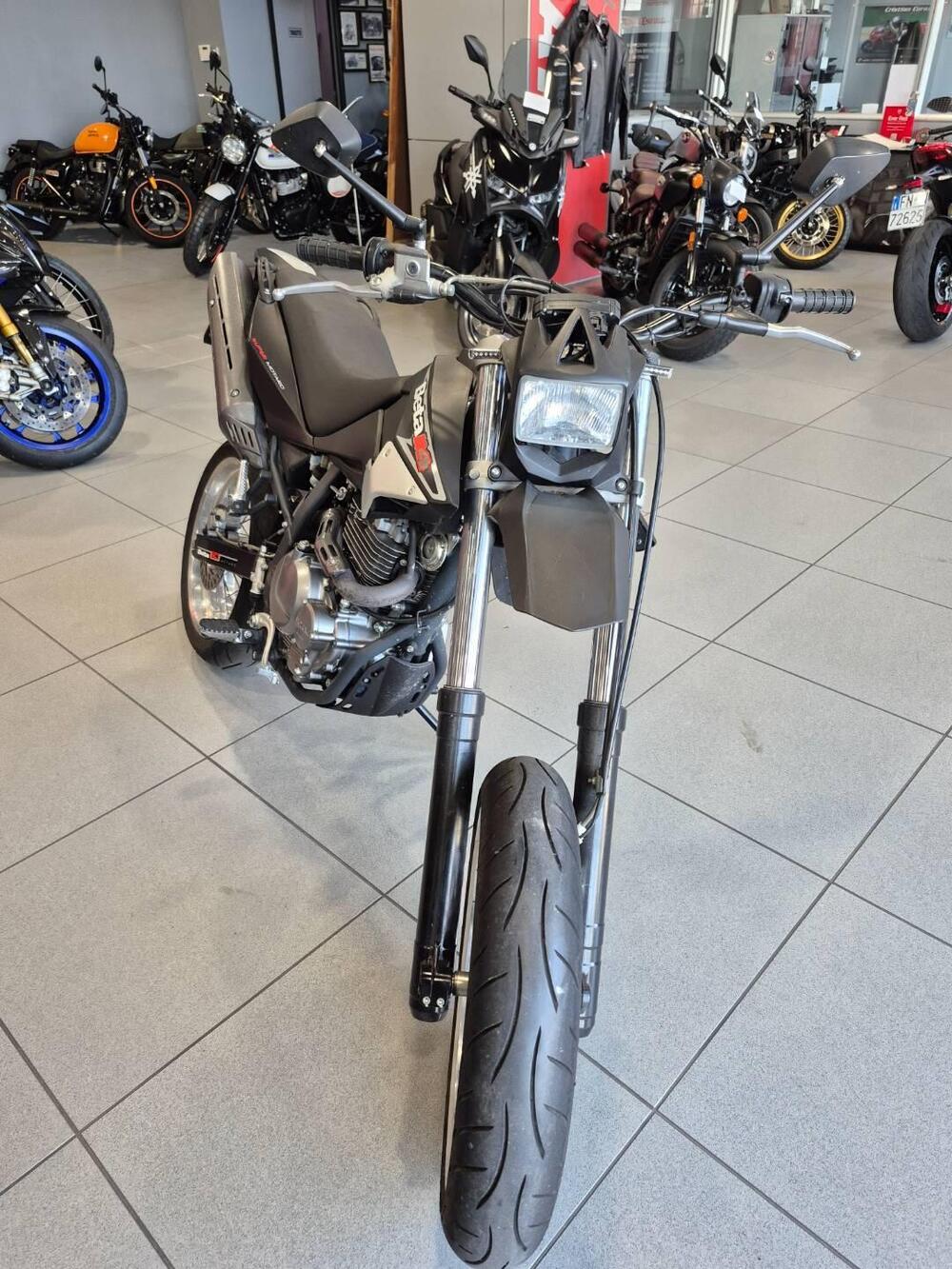 Betamotor Motard 4.0 M4 (2011 - 16) (2)