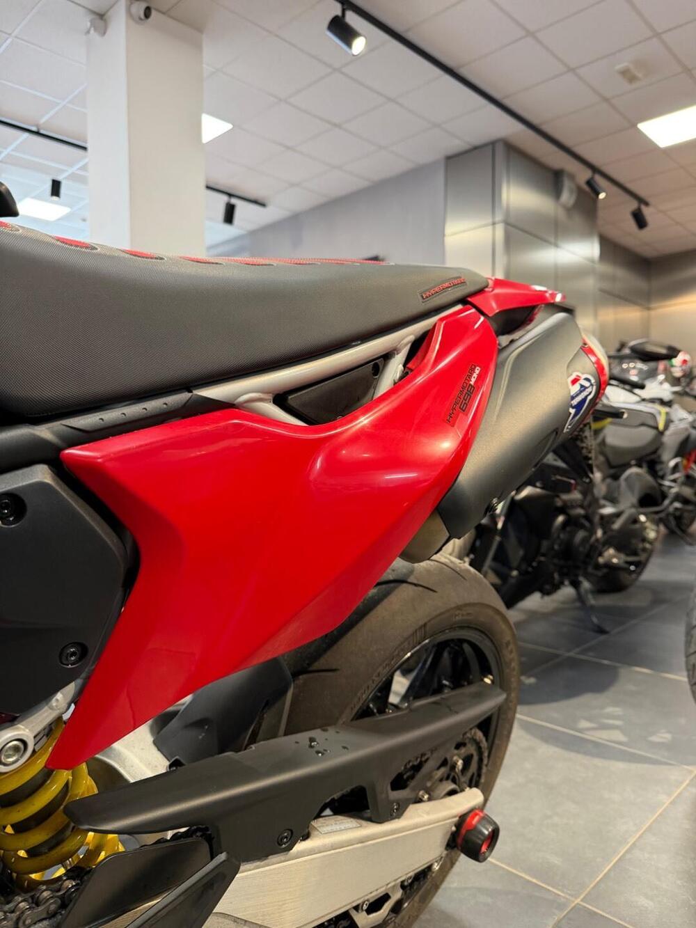 Ducati Hypermotard 698 Mono (2024 - 26) (14)