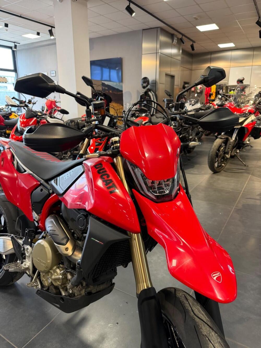 Ducati Hypermotard 698 Mono (2024 - 26) (6)