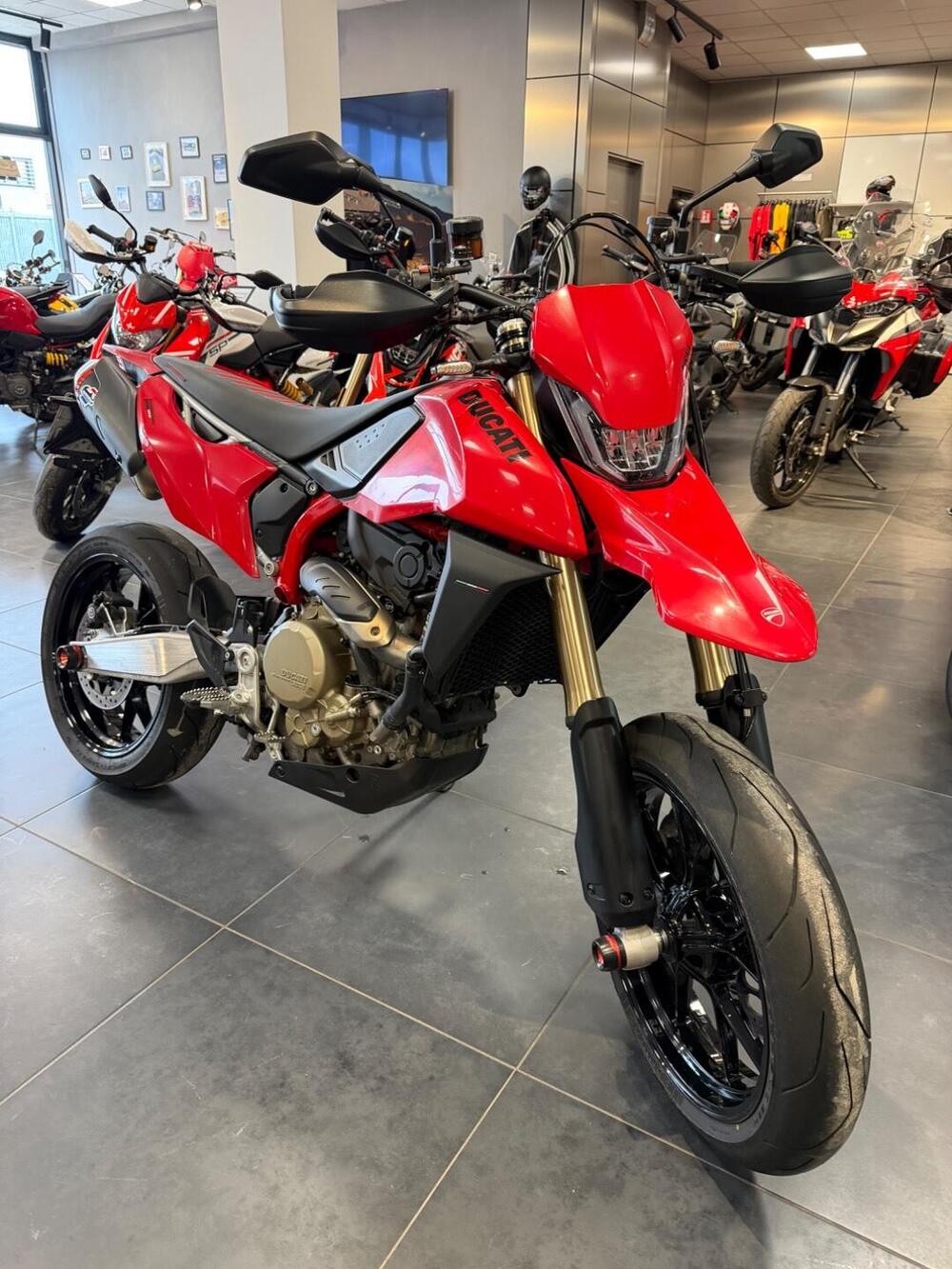 Ducati Hypermotard 698 Mono (2024 - 26) (3)