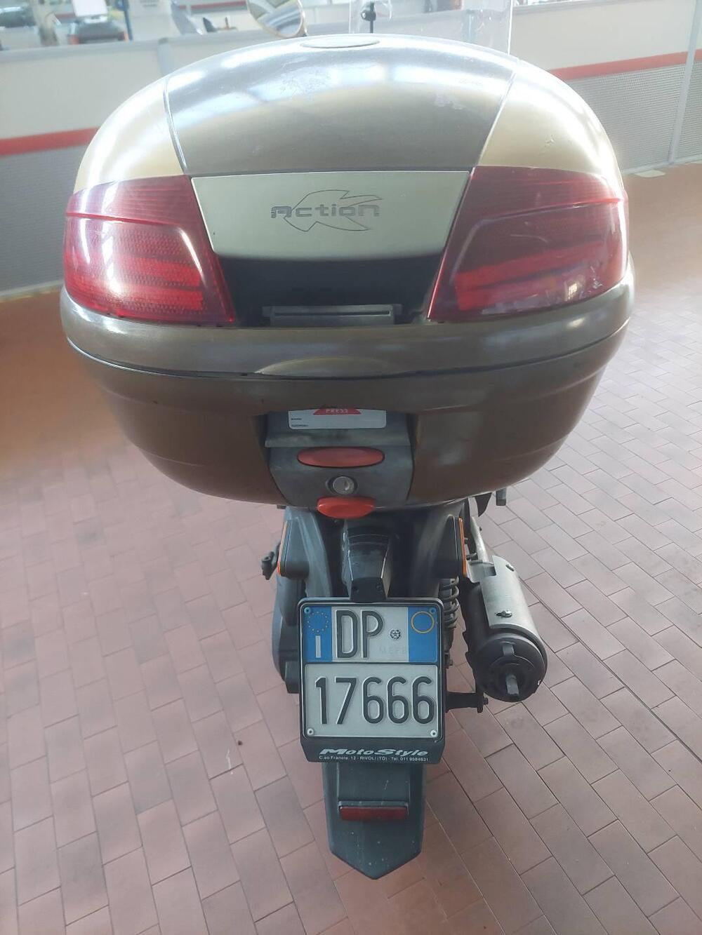 Kymco Agility 150 R16 (9)