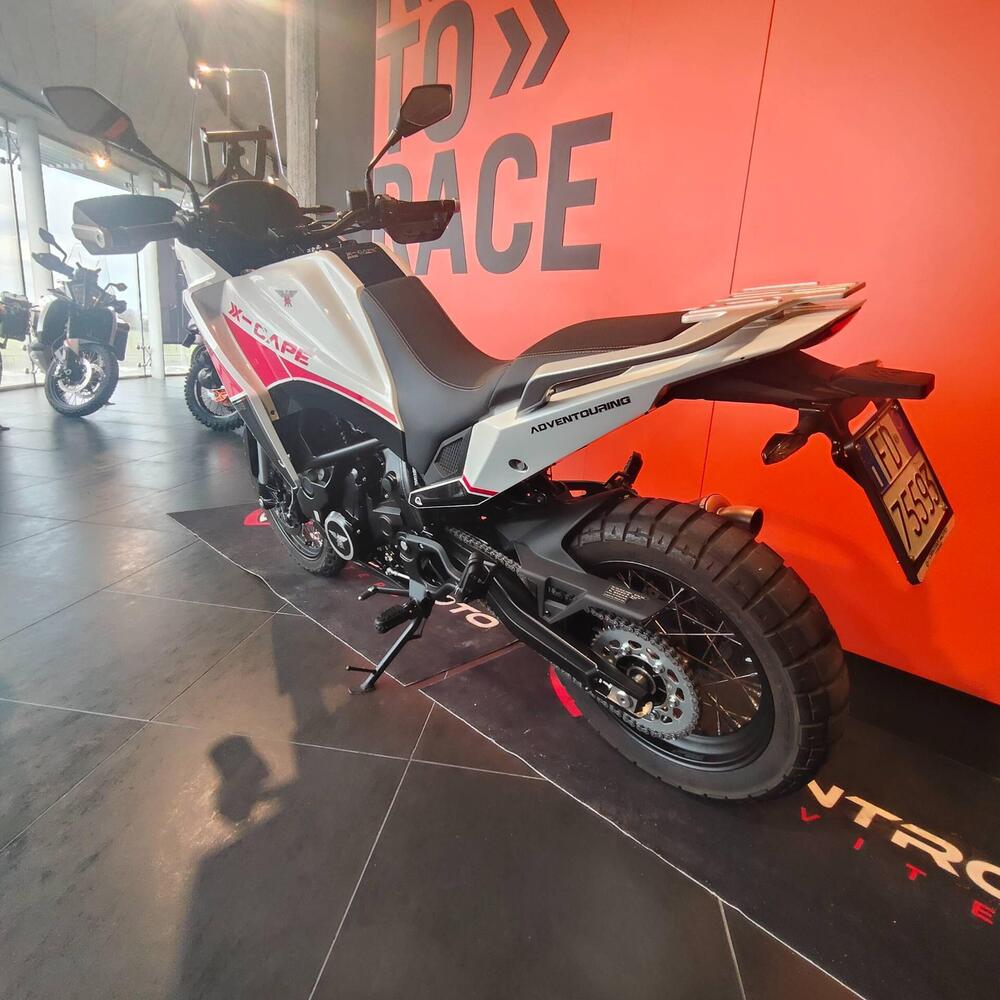 Moto Morini X-Cape 650 (2021 - 26) (10)