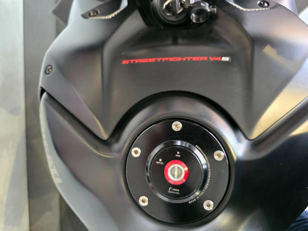 Ducati Streetfighter V4 1100 S (2021 - 22) (13)