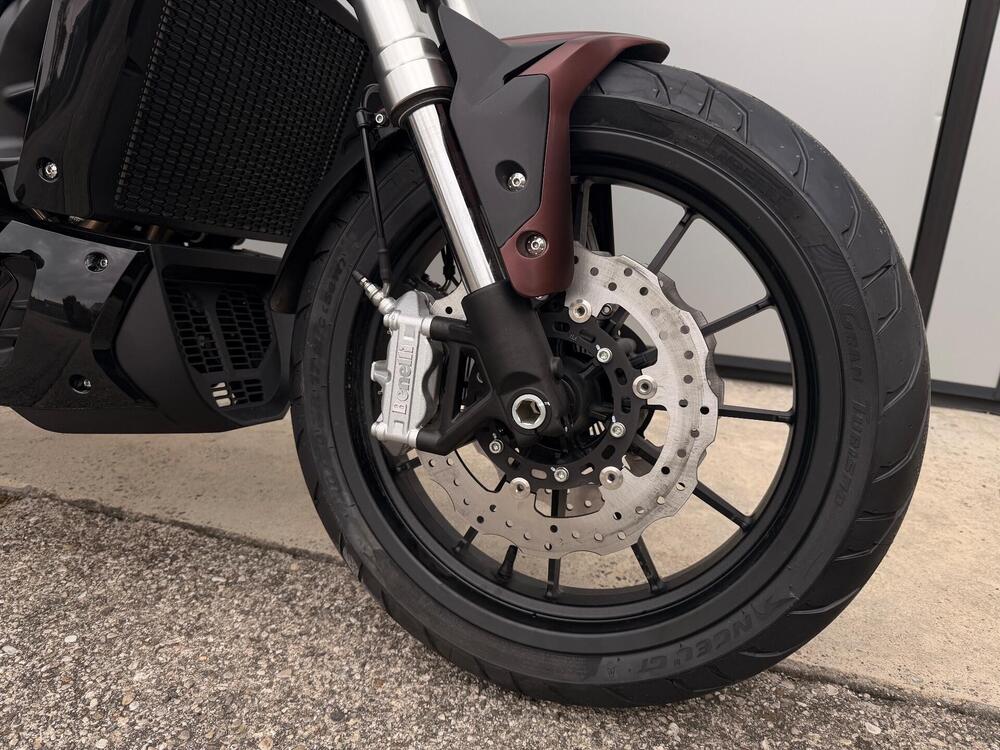 Benelli 502 C (2021 - 25) (3)