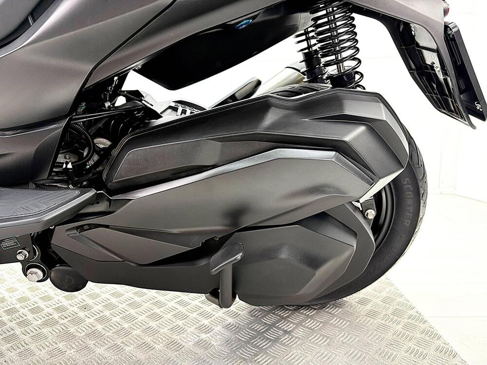 Voge Sfida SR4 MAX (2024 - 26) (15)