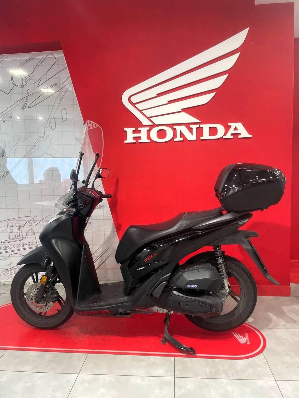 Honda SH 150i Sport (2024 - 25) (6)