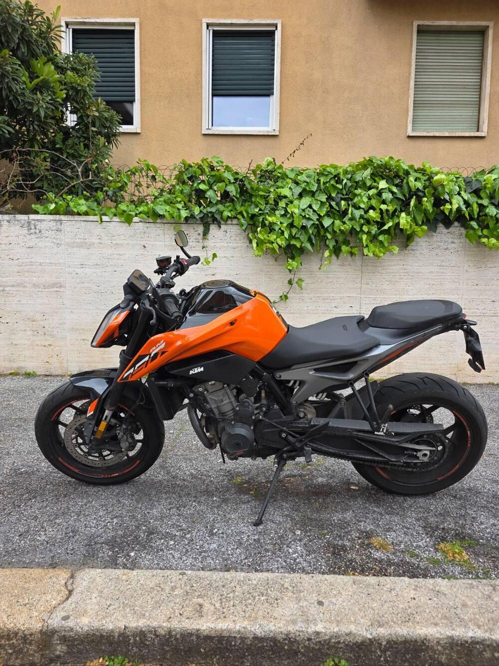 KTM 790 Duke L (2023 - 24) (2)