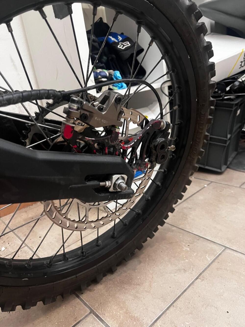 Talaria Moto Sting TL3000 L1e (2023 - 24) (5)