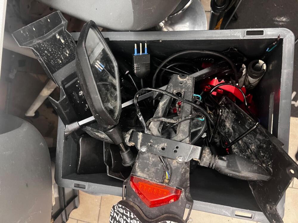 Talaria Moto Sting TL3000 L1e (2023 - 24) (9)