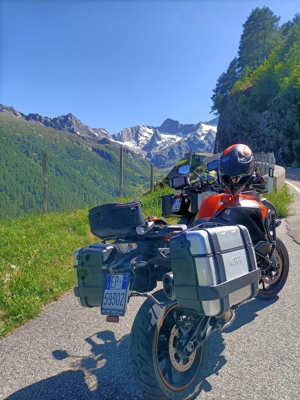 KTM 1290 Super Adventure S (2017 - 20) (2)