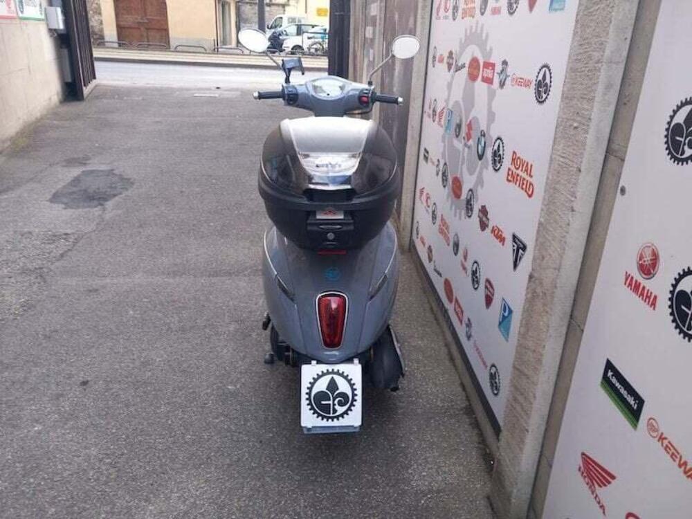 Keeway Motor Iskia 125 (2023 - 26) (13)