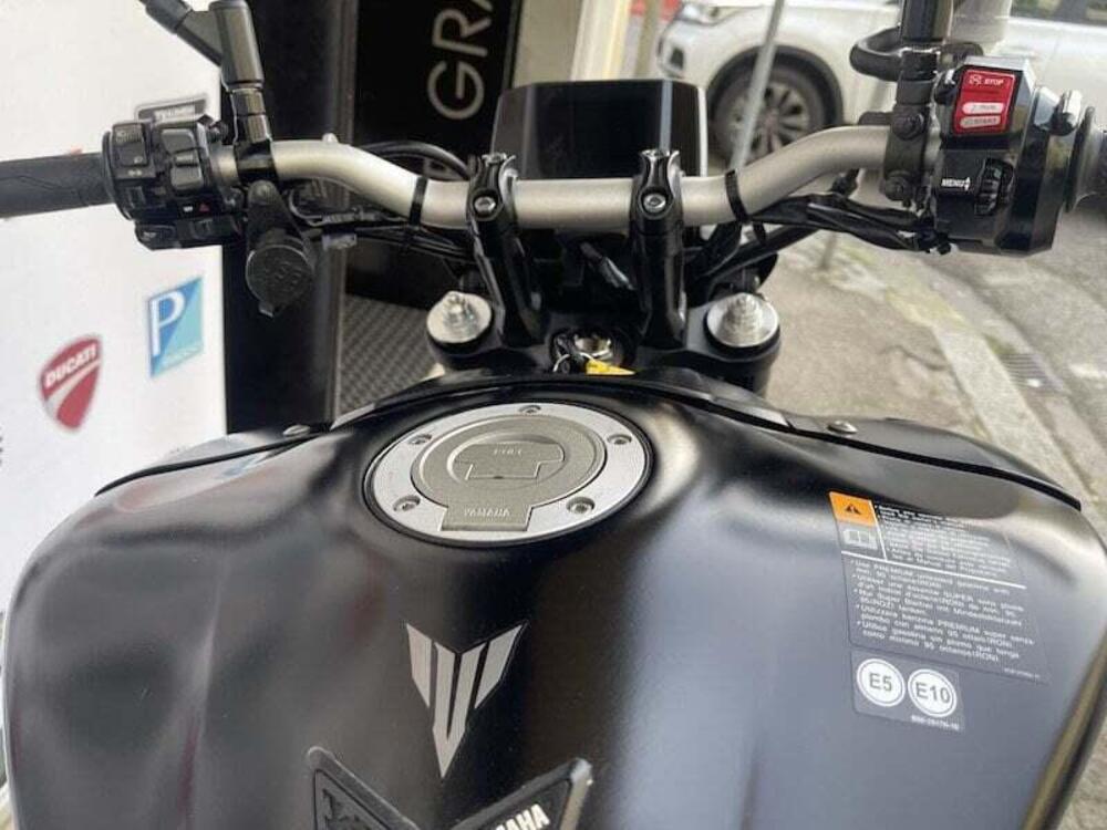 Yamaha MT-09 (2021 - 23) (18)