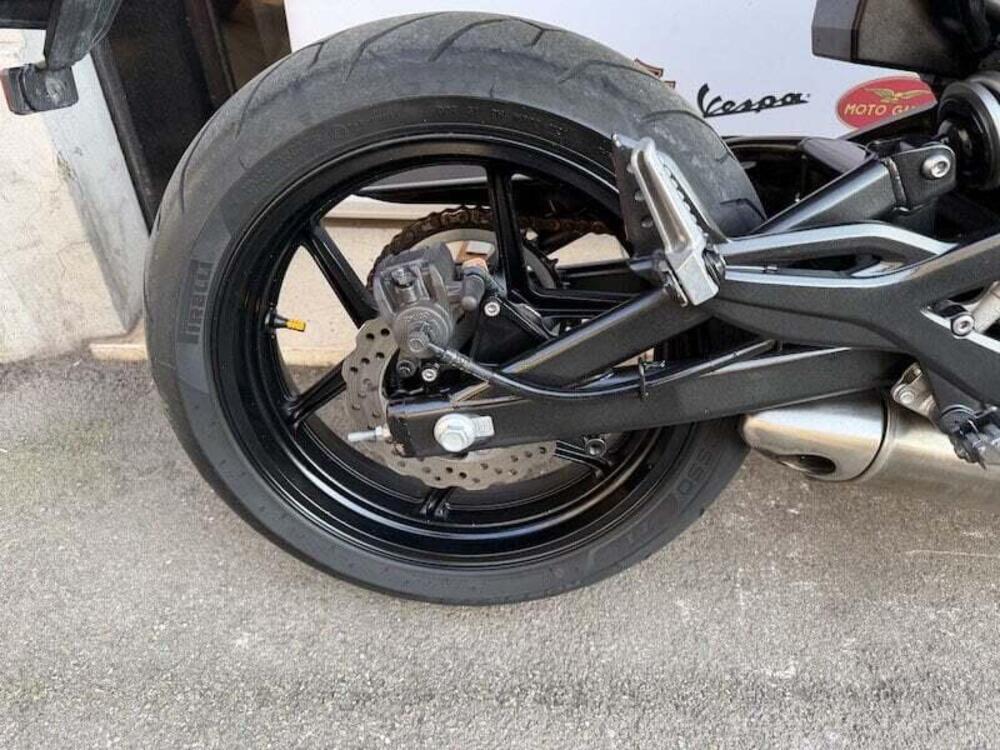 Kawasaki ER-6N (2005 - 08) (3)