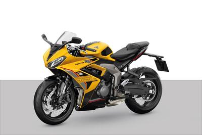 Triumph Daytona 660 (2027) nuova