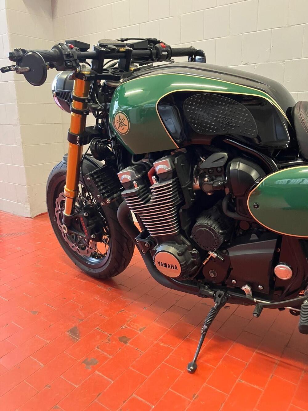 Yamaha XJR 1300 Racer (2015 - 17) (8)