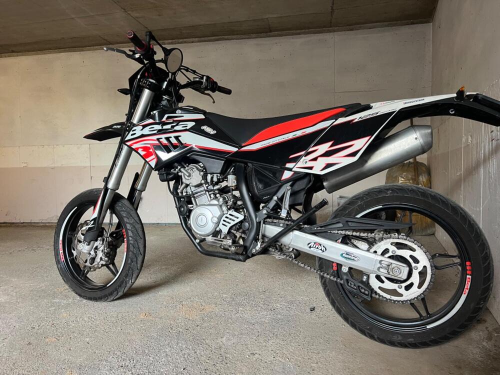 Betamotor RR 125 4T Motard LC (2018 - 20) (3)