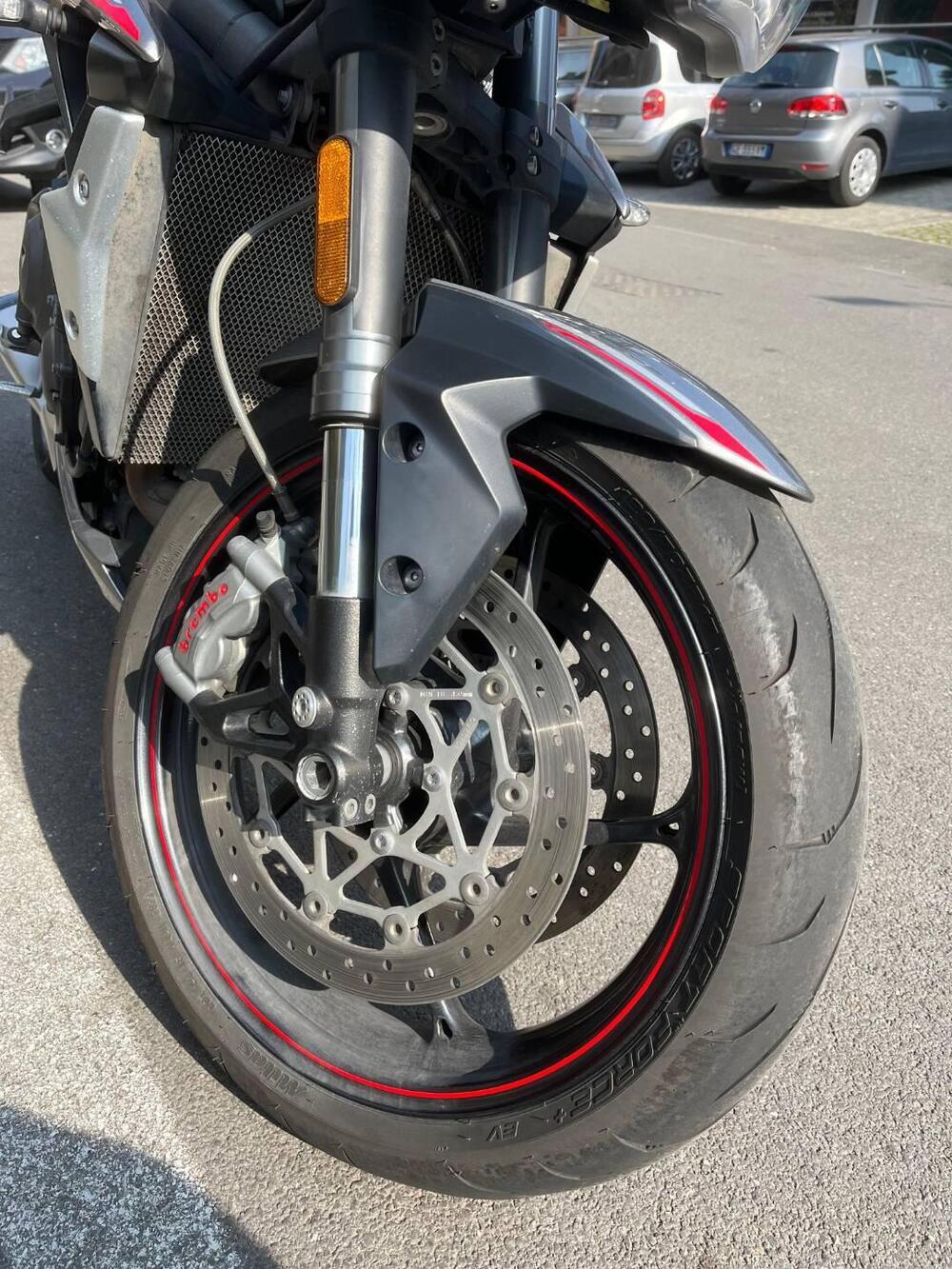 Triumph Street Triple RS (2020 - 22) (7)