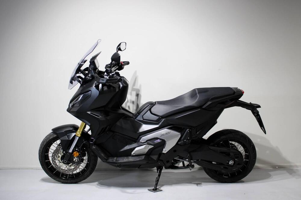 Honda X-ADV 750 DCT (2021 - 24) (4)