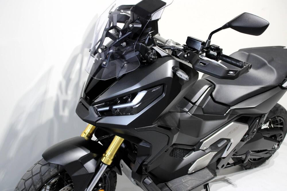 Honda X-ADV 750 DCT (2021 - 24) (8)