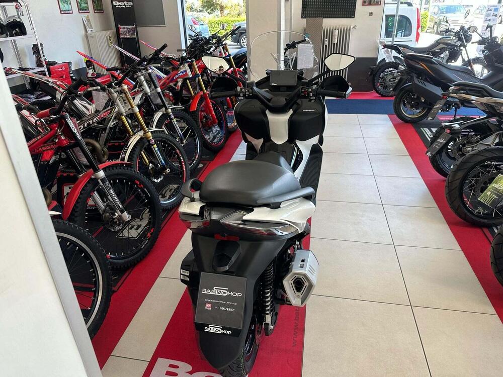 Zontes ZT368-E (2025 - 26) (4)